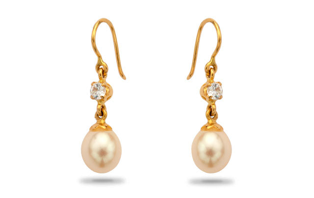 Where can I find original pearls in India?