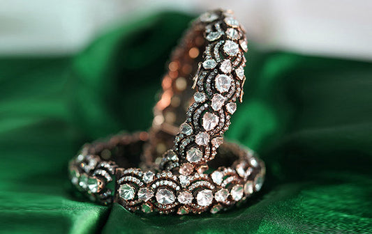 Which Online Jewellery Shop is Best for Satlada Jewellery?