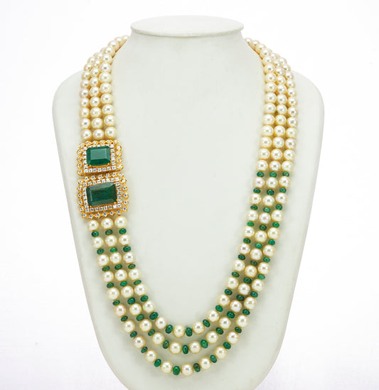 Distinctive Emerald Beads Pearl Side Piece Necklace