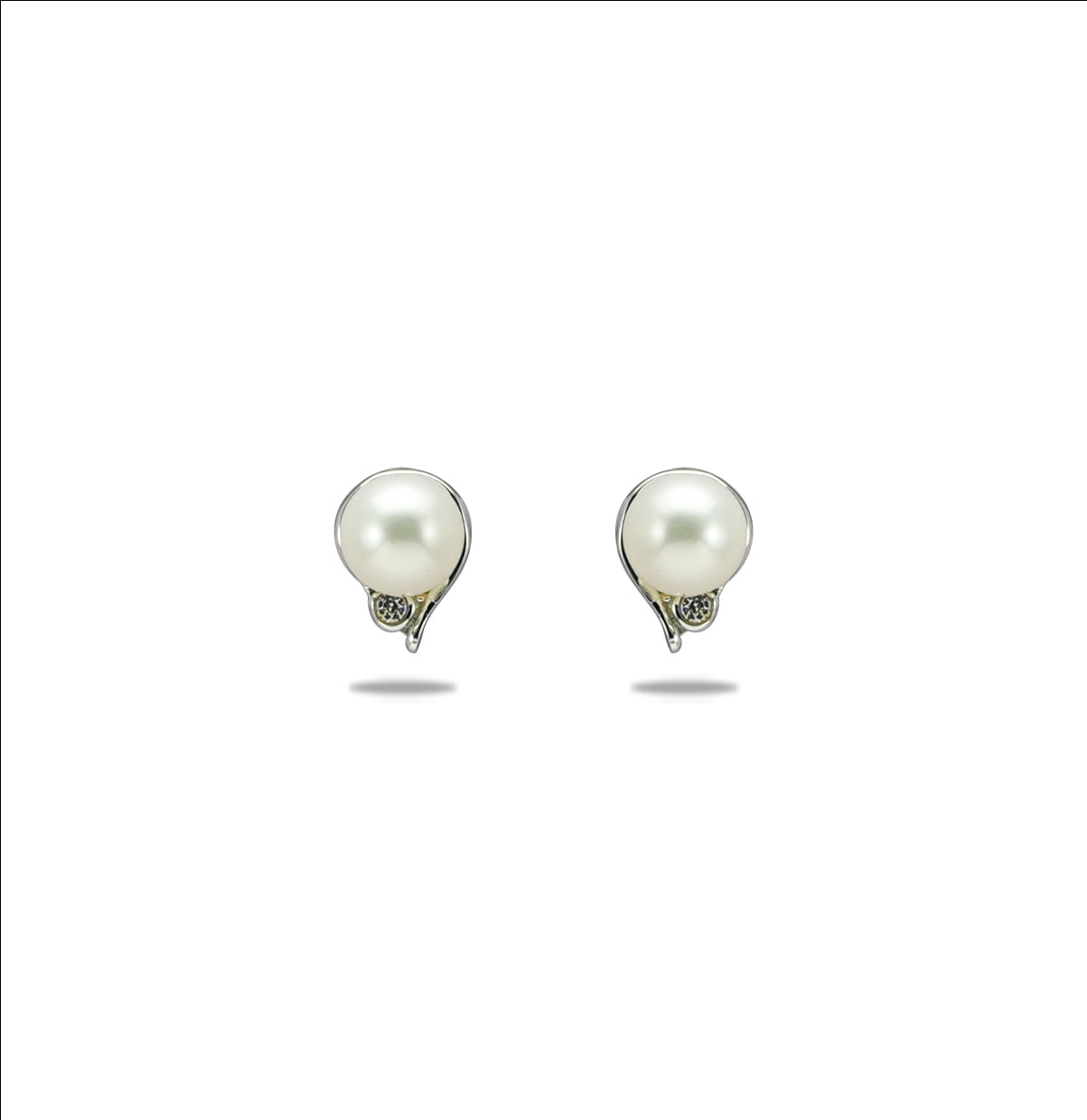 Glossy Pearl Stud Earrings