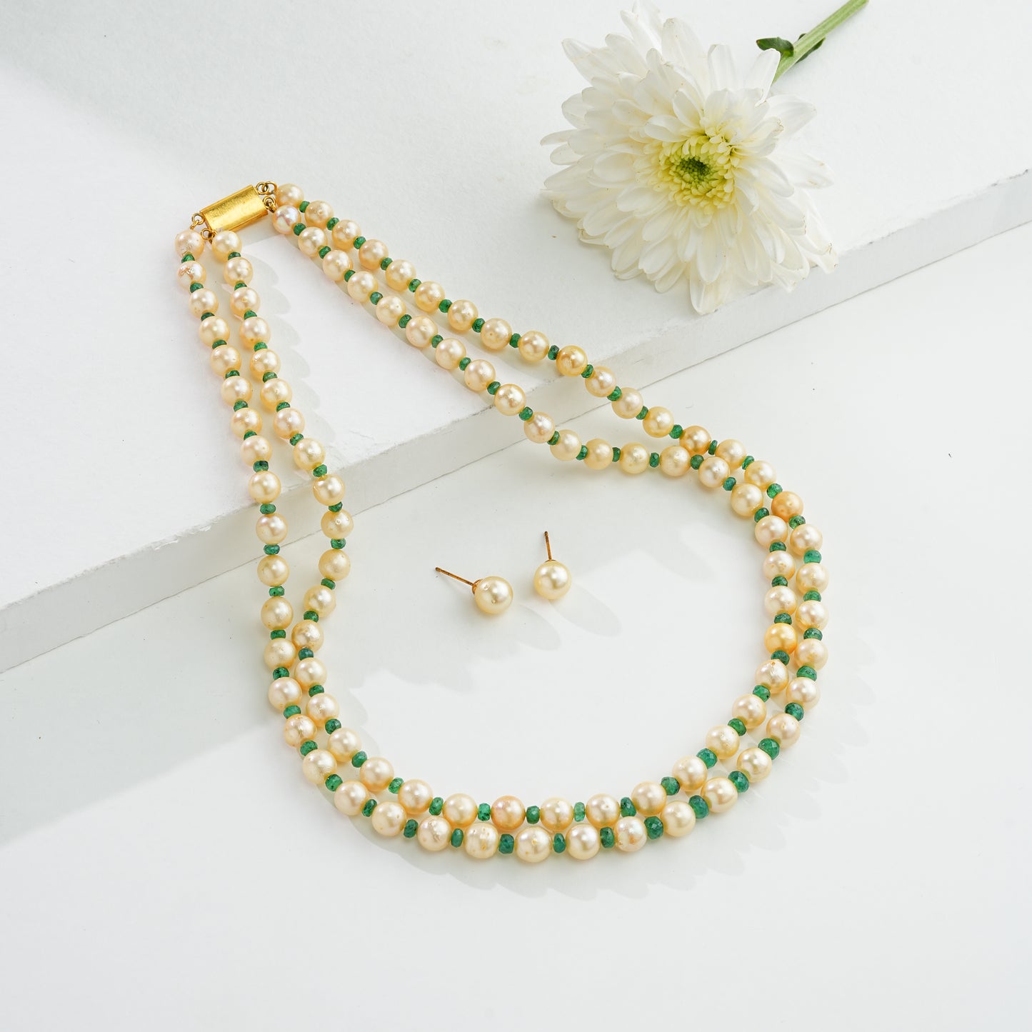 Natural Emerald and Golden Saltwater Akoya Pearls Necklace Set - A Quality