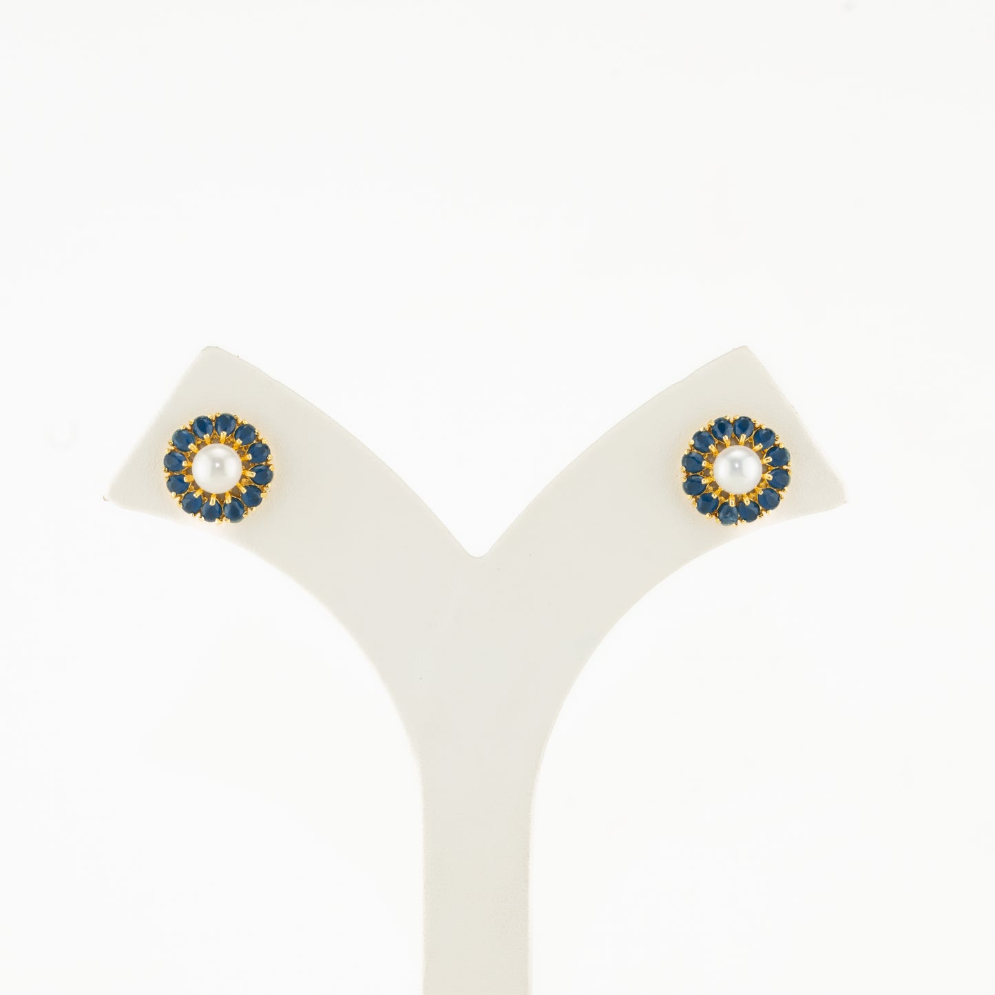 Swan Pearl Stud Earrings