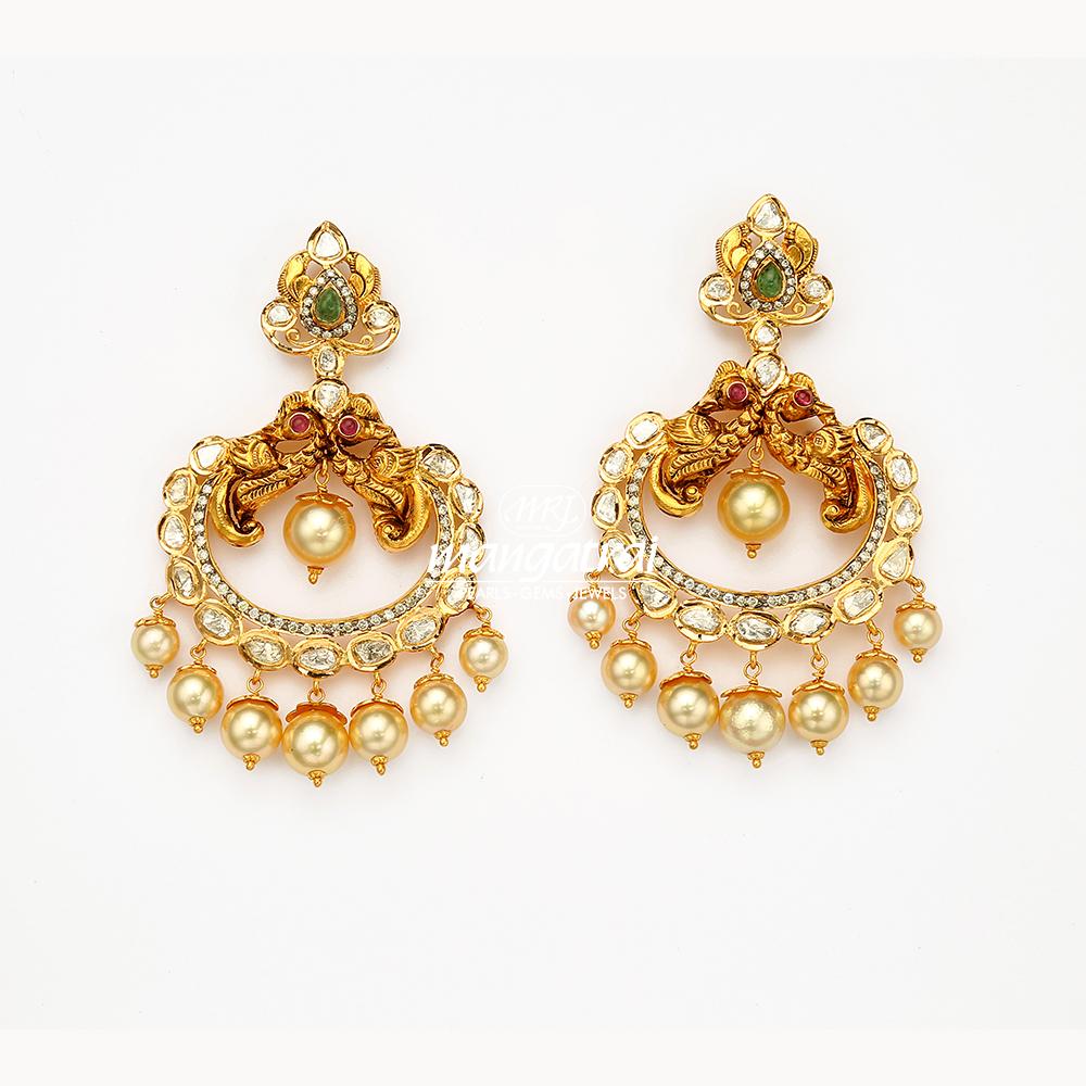 Elegant Gold Earring