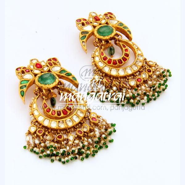 Stunning Gold Earring