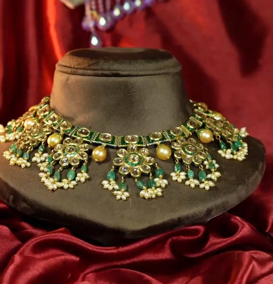 Beautiful Polki Choker