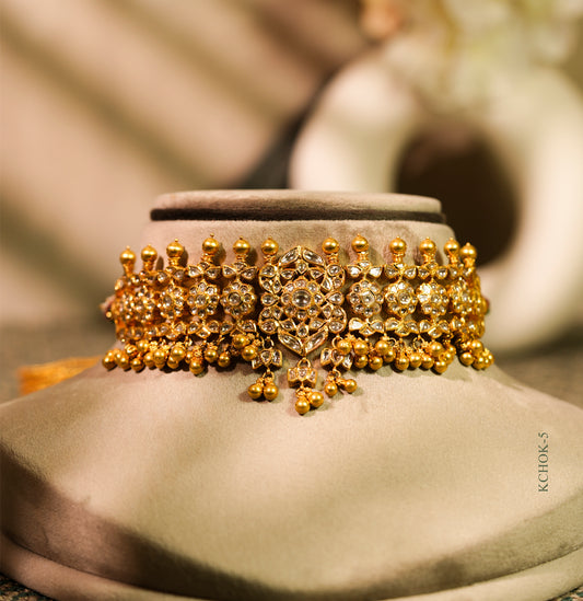 Elegant Polki Kundan Choker