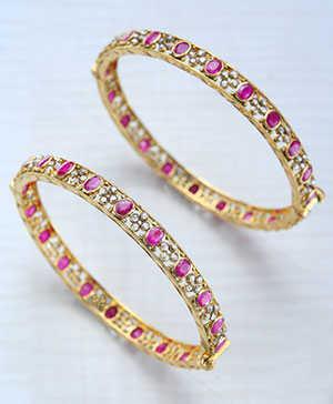 Classic Uncut Diamond with ruby Bangles