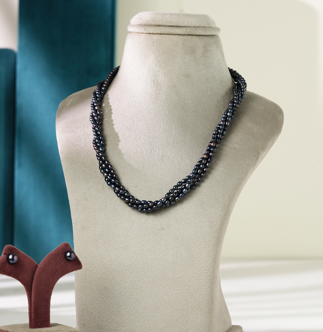 Black pearl chain designs on sale