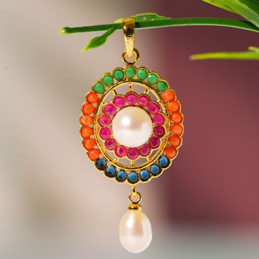 Pearl Locket Necklaces: Timeless Elegance for Every Occasion