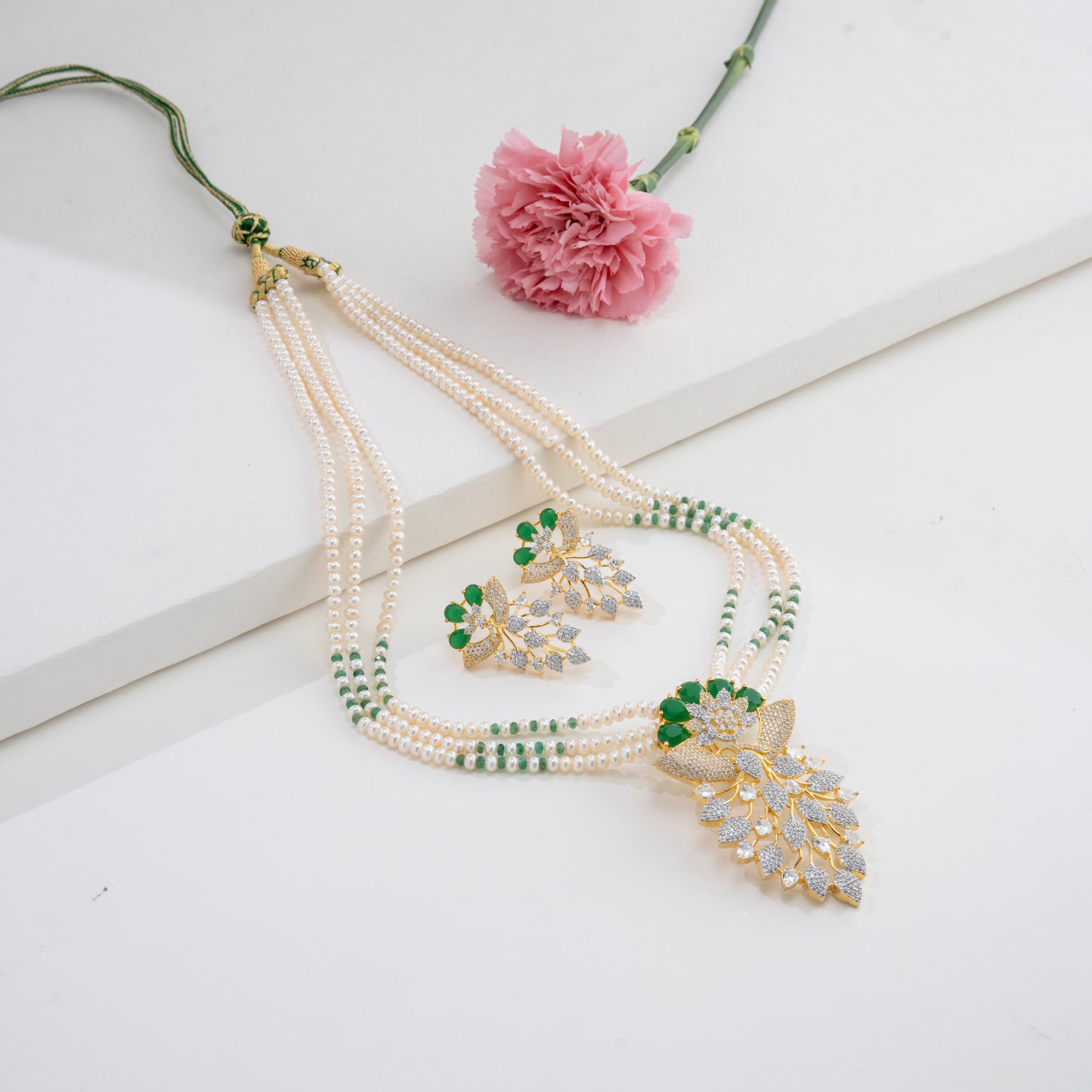 Natural Emerald With Button Freshwater Pearl Necklace Set