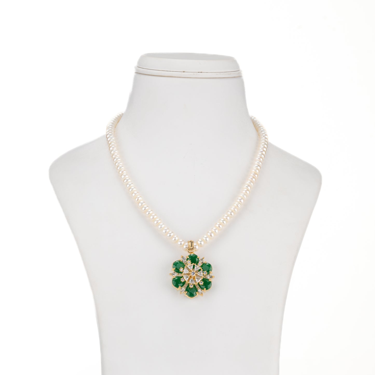 Stunning Green Stone Freshwater Pearl Necklace Set