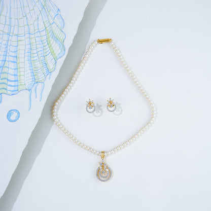 Attractive Freshwater Pearl Necklace Set