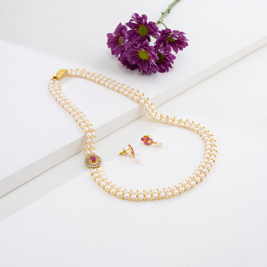 Stunning Red Stone Side Piece Freshwater Pearl Necklace and Earring Set