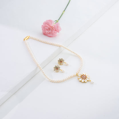 Shiny Red Stone Freshwater Pearl Necklace Set