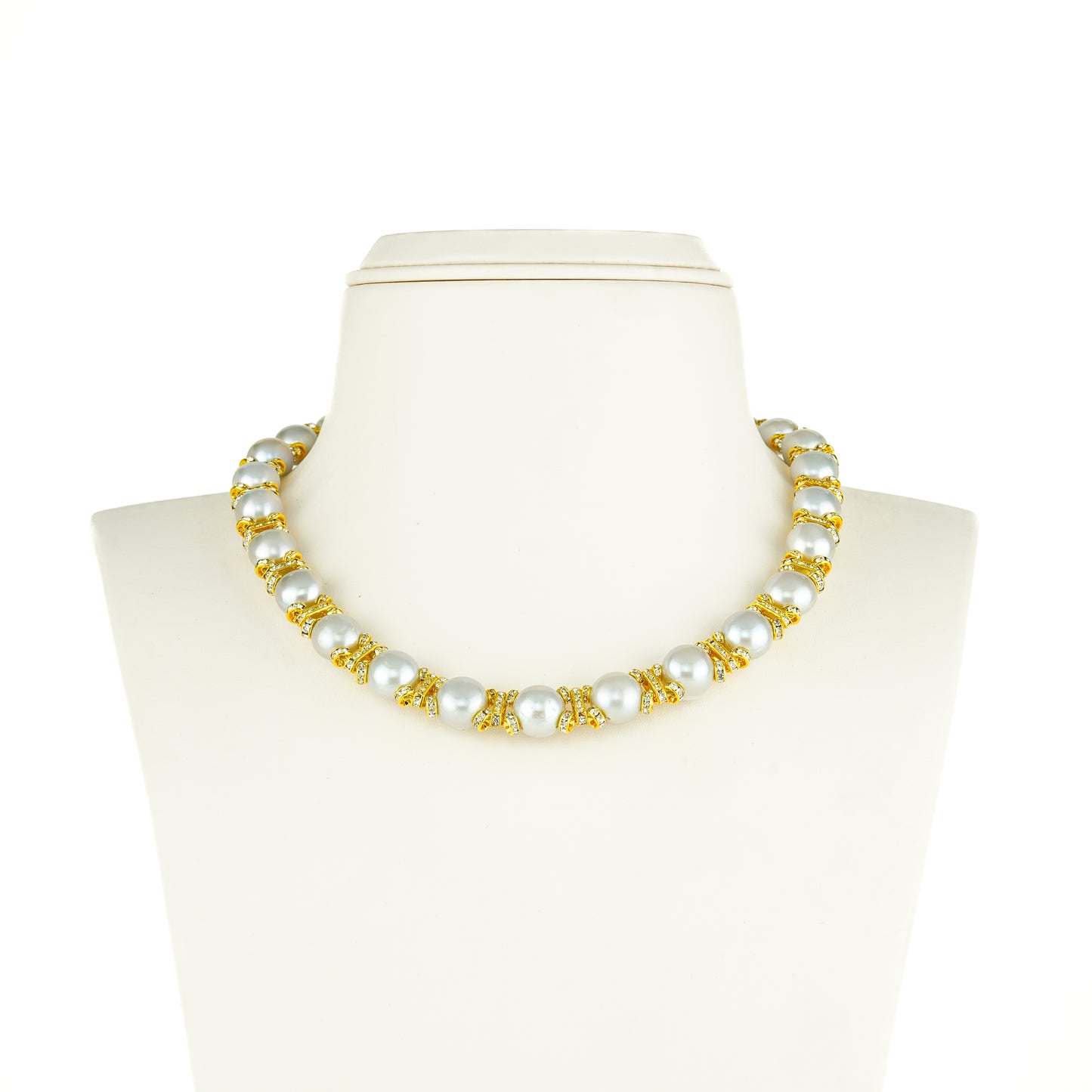Precious Grey Button Pearl Choker Set