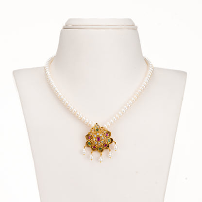 Fancy Red And Green Stone Freshwater Pearl Necklace Set