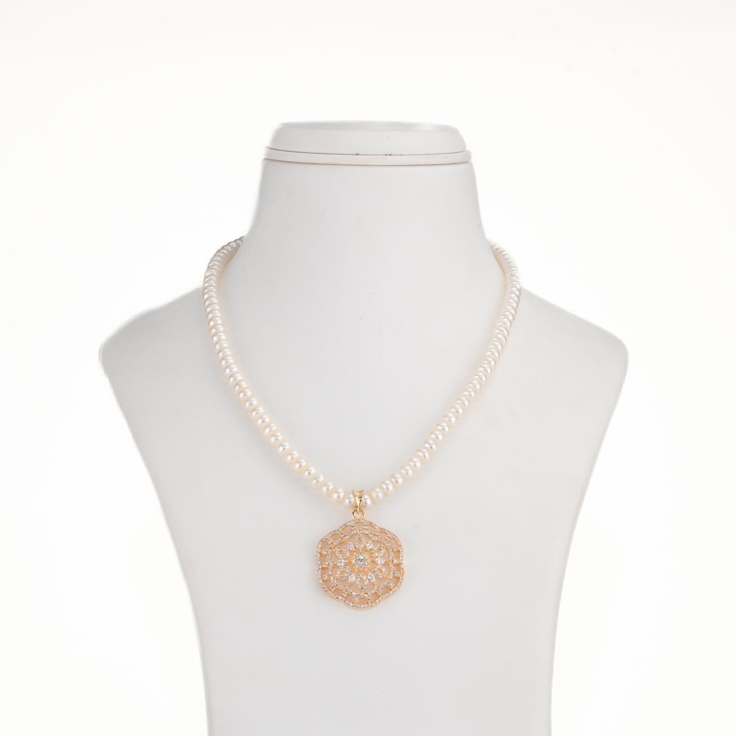 Fine White Stone Freshwater Pearl Set