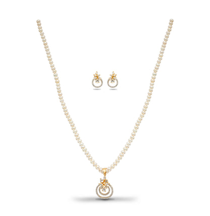 Attractive Freshwater Pearl Necklace Set