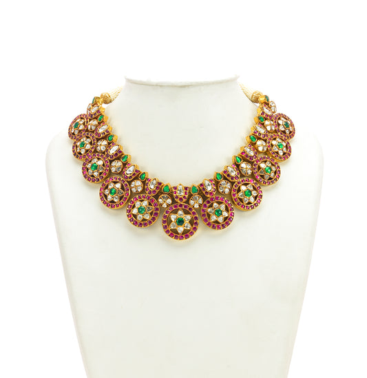 Fanciful Kundan Necklace Set