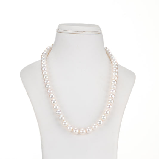 9.0-10.0mm White Round Freshwater Pearl Necklace Set - AAA Quality