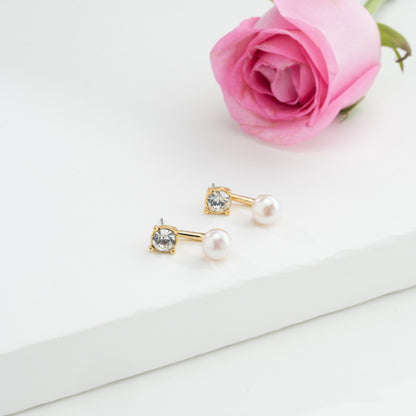 Designer White Stone Pearl Stud Earrings