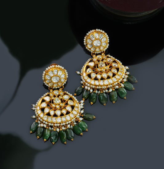 Graceful Emerald & Kundan Chand Bali