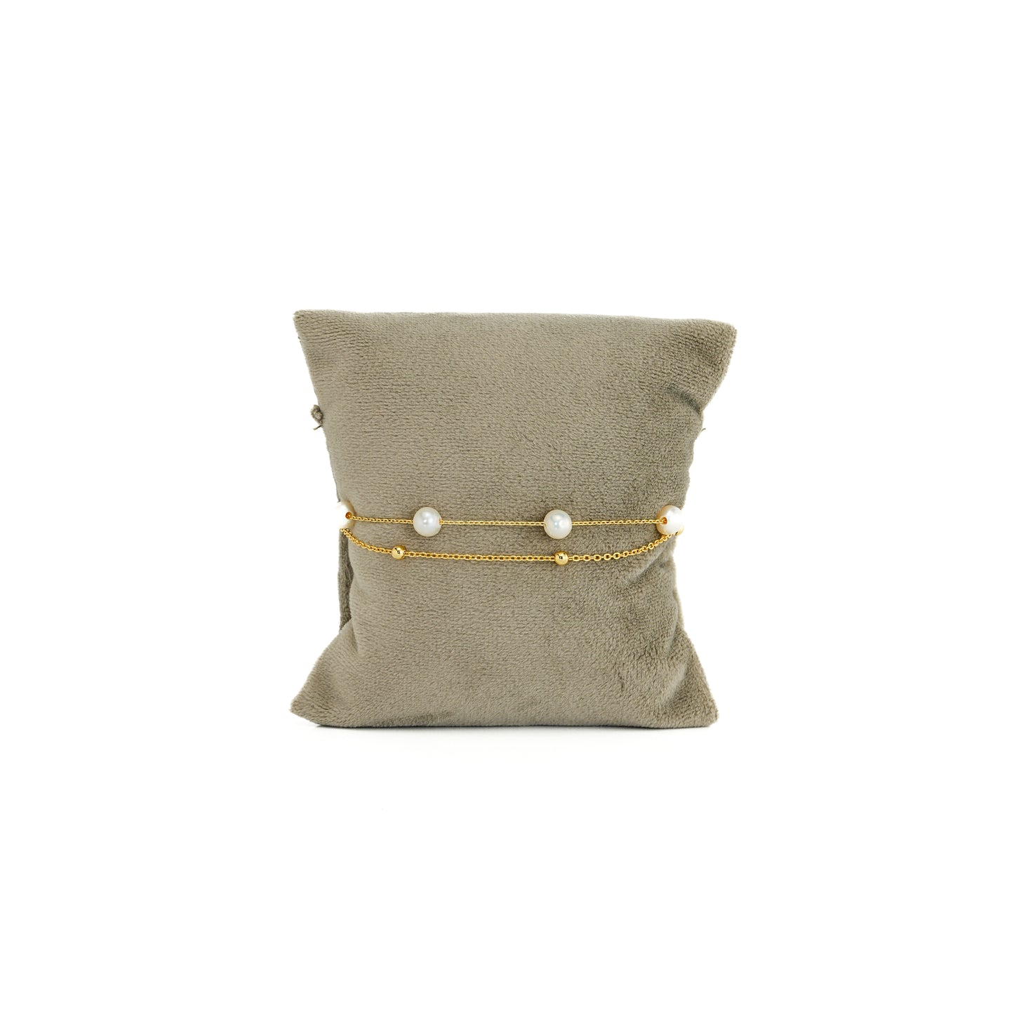 Beautiful White Round Pearl Bracelet