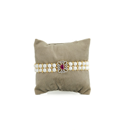 Graceful Red Stone Pearl Bracelet