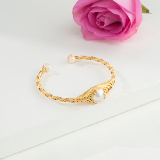 Genuine Near Round Freshwater Pearl Bracelet