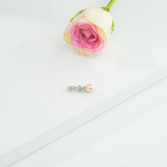 Sublime Freshwater Pearl Locket