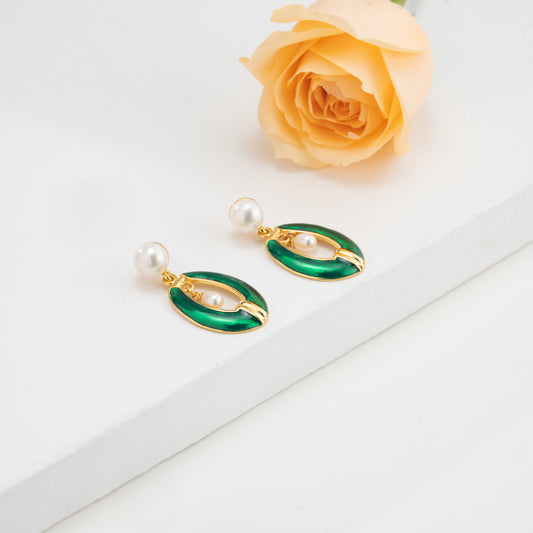 Minimalist Pearl Stud Earrings