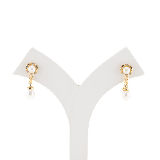 Exquisite Drop Pearl Stud Earrings