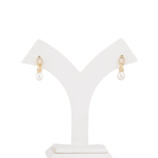 Classic White Drop Pearl Hanging Studs Earrings