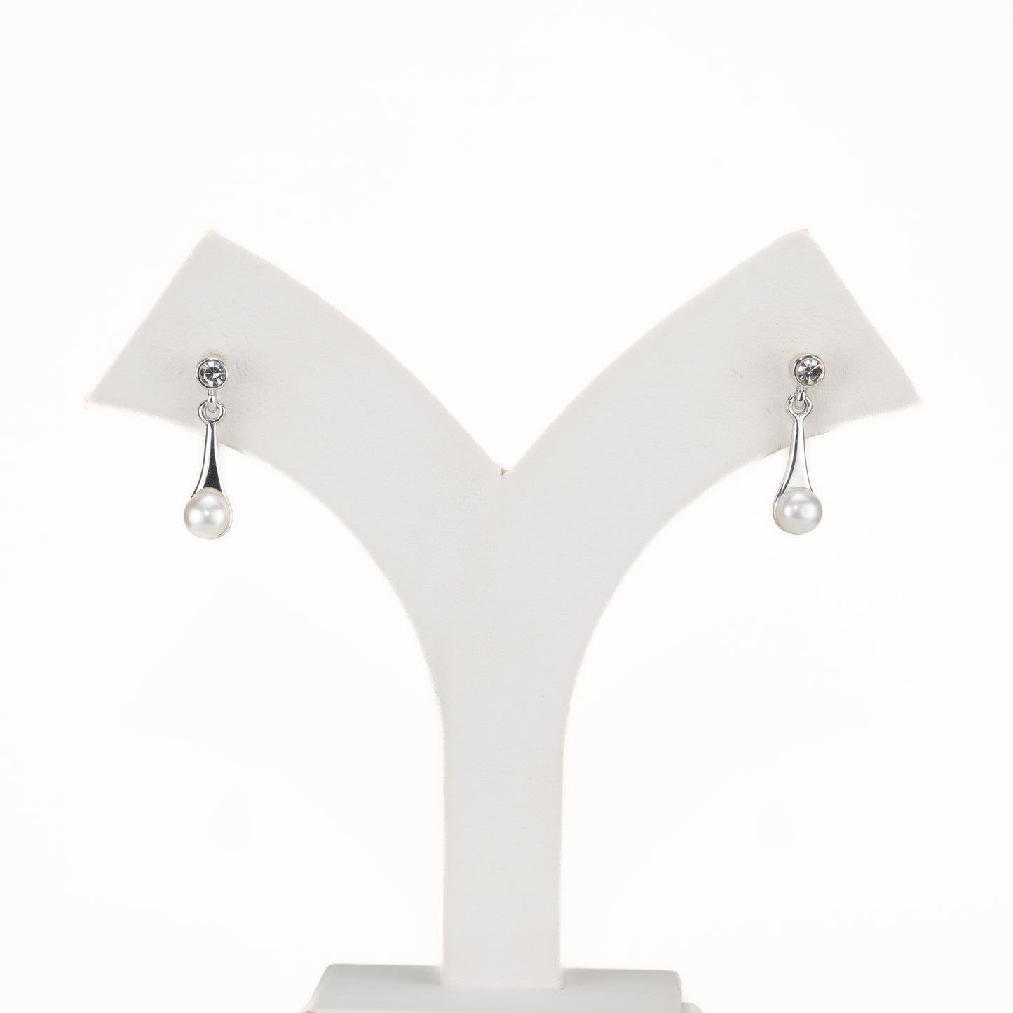 Pristine Freshwater Pearl Hanging Earrings