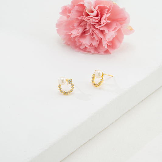 Cute White Stone Pearl Stud Earrings