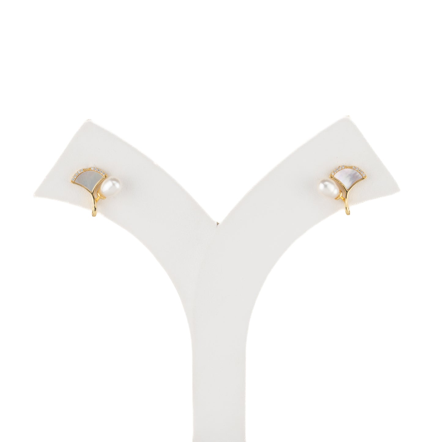 Classy Pearl Stud Earrings