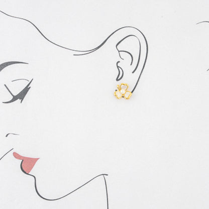 Classy White Pearl Stud Earrings