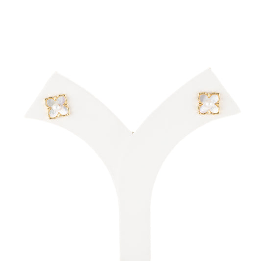 Iconic White Pearl Stud Earrings