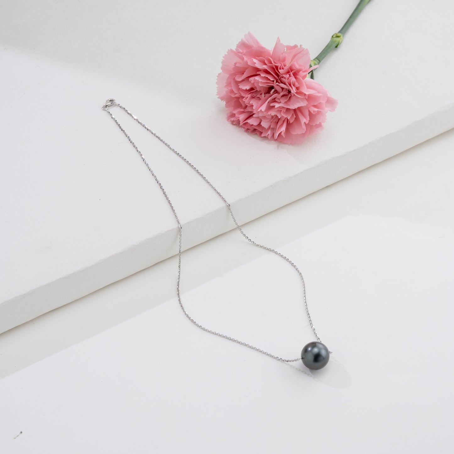 13.0-14.0mm Black Tahitian Saltwater Pearl With 18K White Gold Chain - AAA Quality