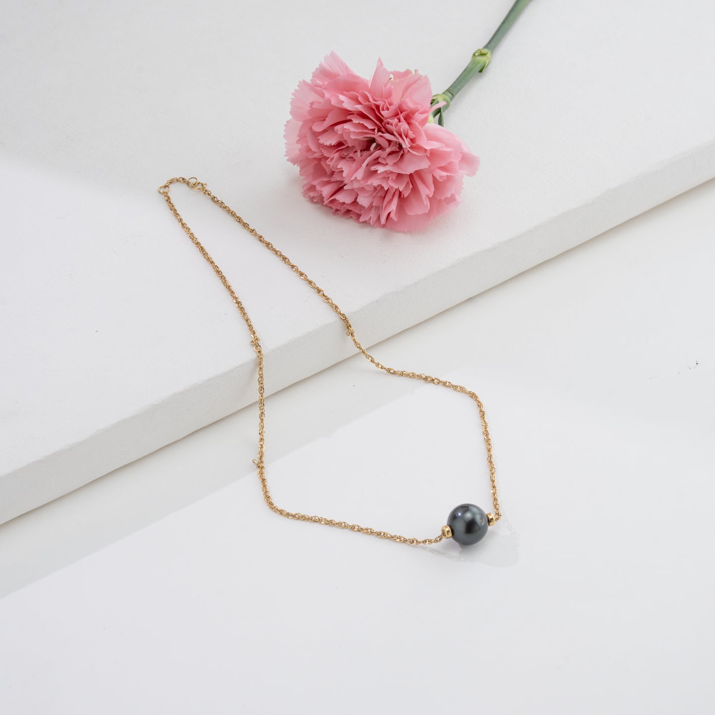 12.0-13.0mm Black Tahitian Saltwater Pearl With 18K Yellow Gold Chain - AAA Quality