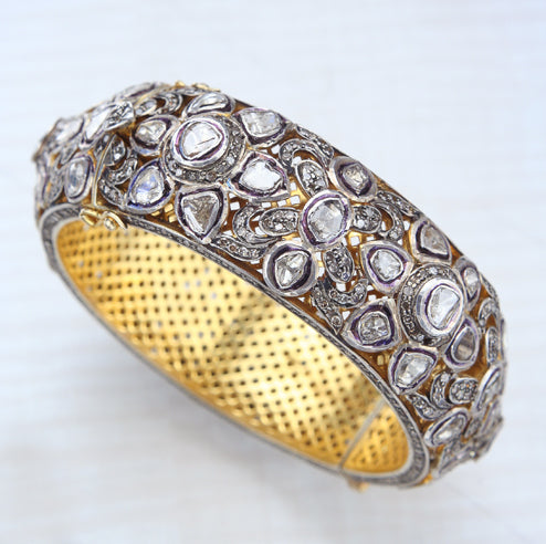 Classically Elegant Victorian Bracelet