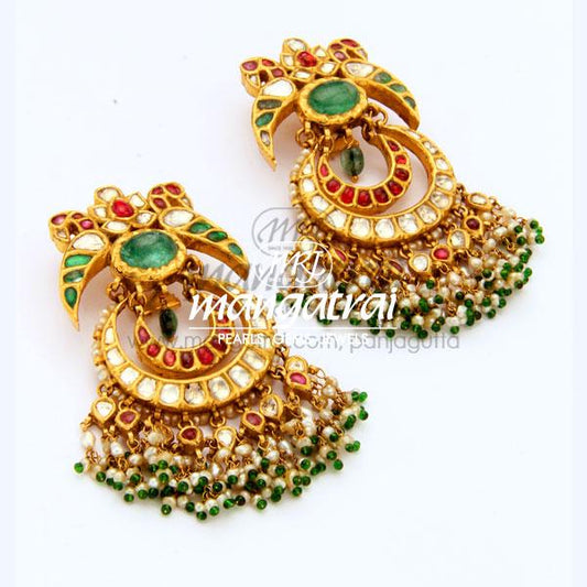 Stunning Gold Earring