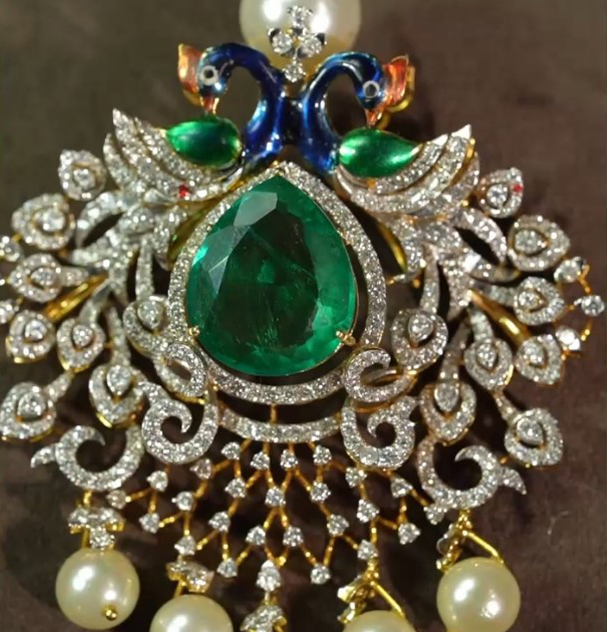 Elegant Diamond Pendent