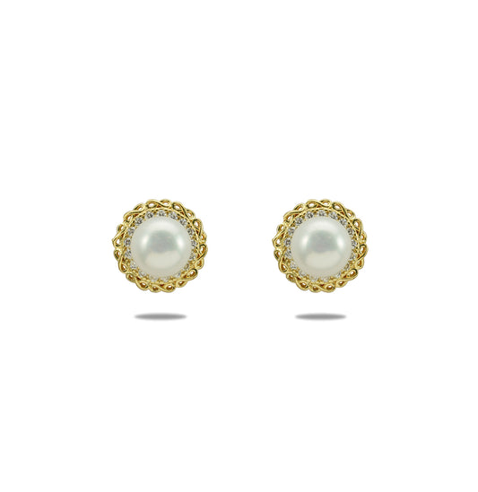 Comfortable Pearl Stud Earrings