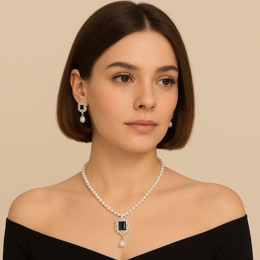 Lavish Blue Stone Freshwater Pearl Necklace Set