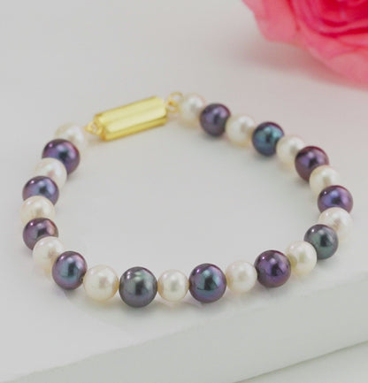 Multicolor Near Round Freshwater Pearl Bracelet
