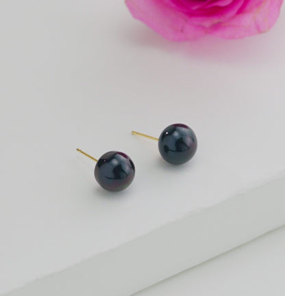 Black Button Pearl Stud Earrings