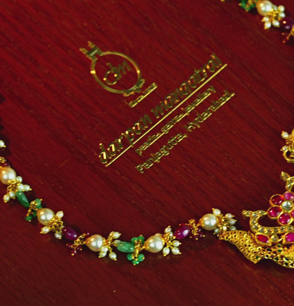 Exquisite Gold Emerald Necklace