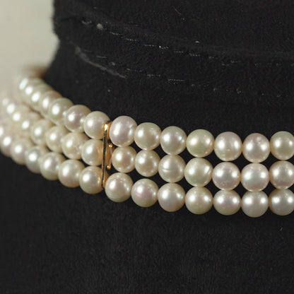 Adorable White Freshwater Pearls Choker Set