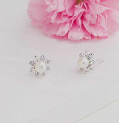Grace White Stone Pearl Stud Earrings